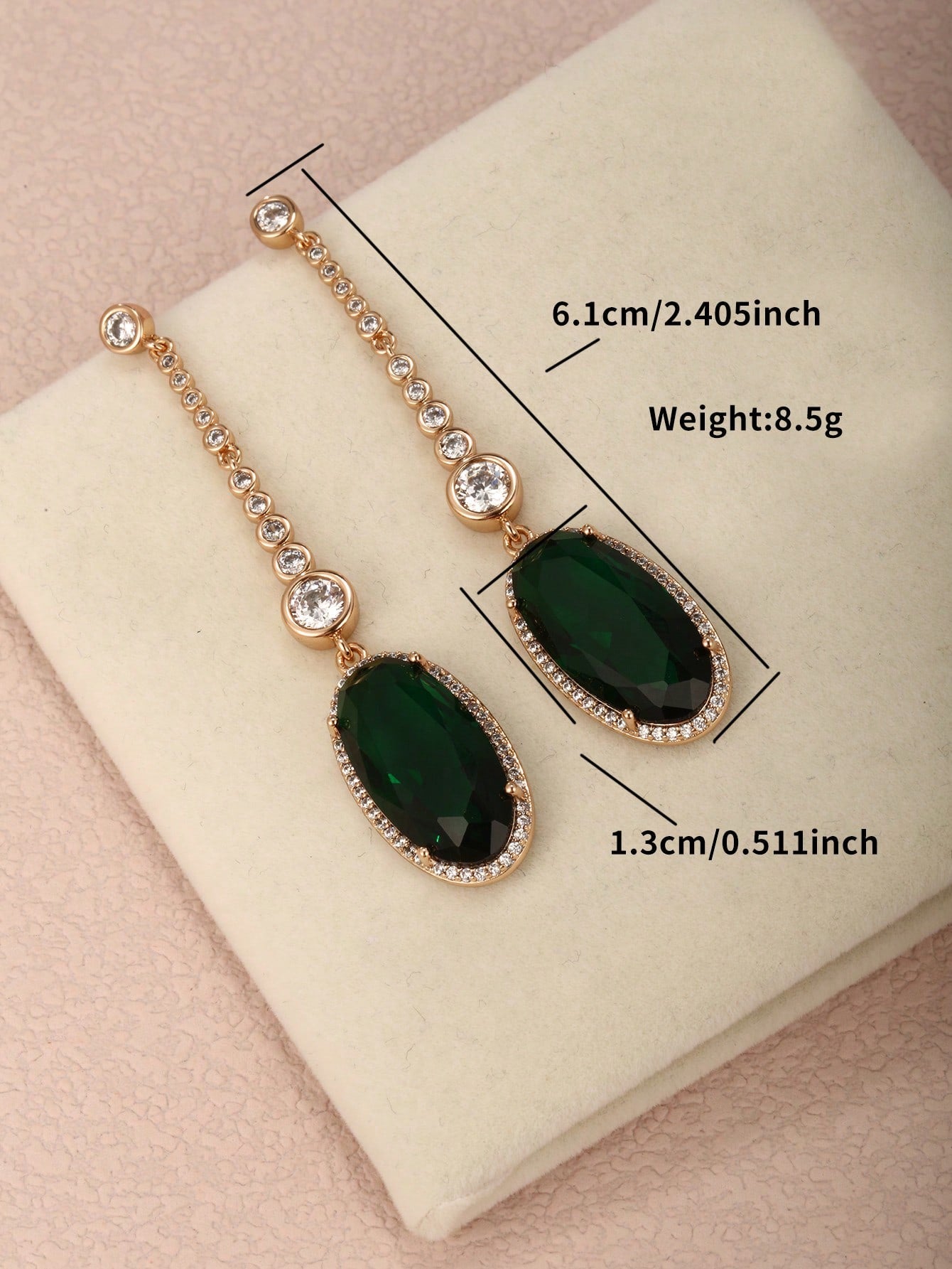 A pair of gorgeous, delicate and atmospheric micro-paved cubic zirconia, suitable for St. Patrick's Day decorations at ladies' gatherings