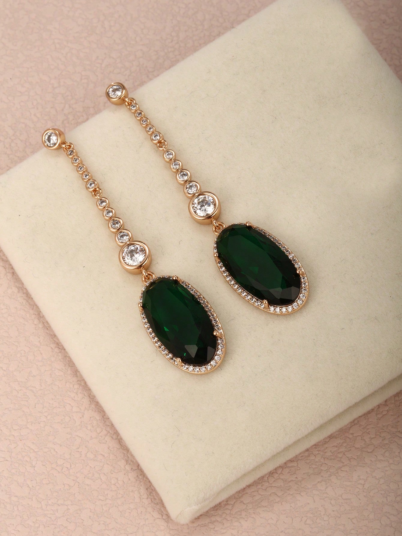 A pair of gorgeous, delicate and atmospheric micro-paved cubic zirconia, suitable for St. Patrick's Day decorations at ladies' gatherings